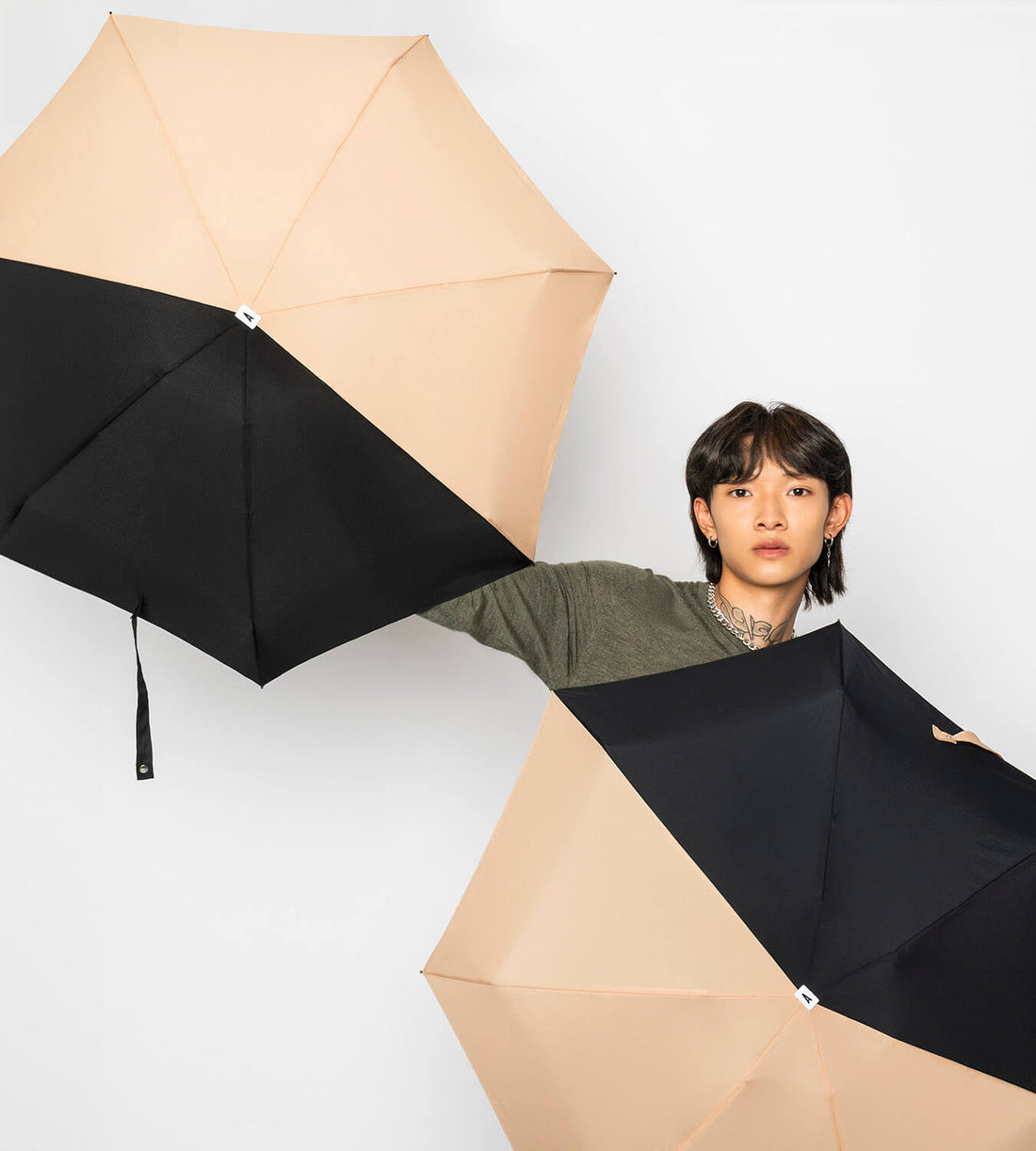 Mini parapluie anatole alice beige noir solide léger et ultra compact 