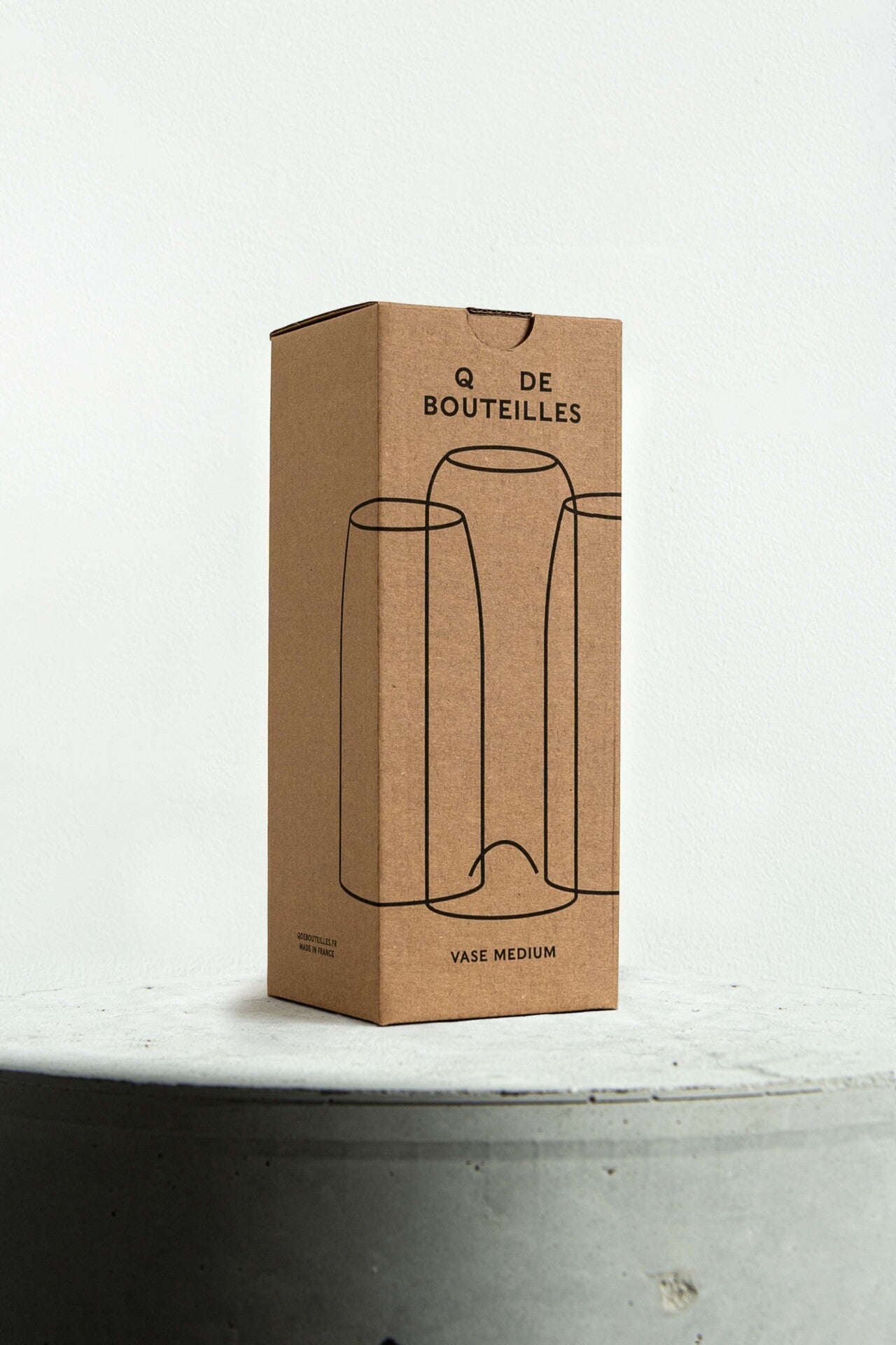 Vase Medium Débattre