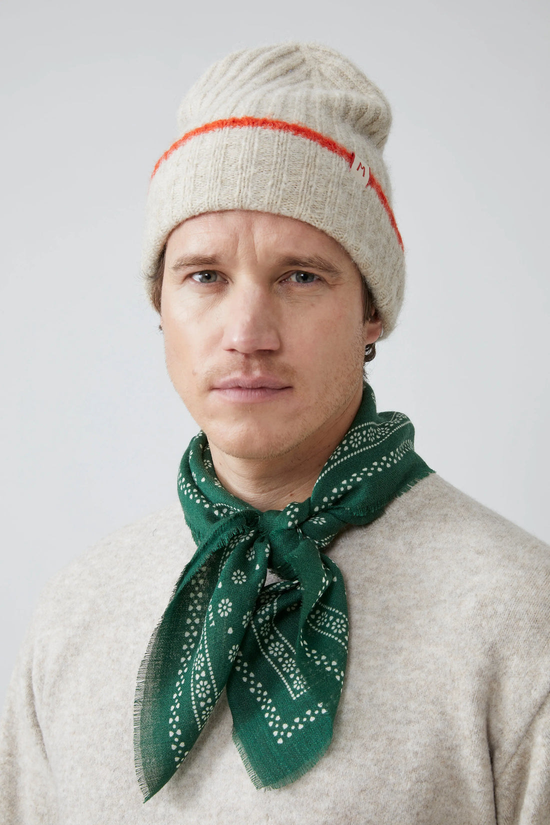 Foulard en Laine Olaf N°676 British Green