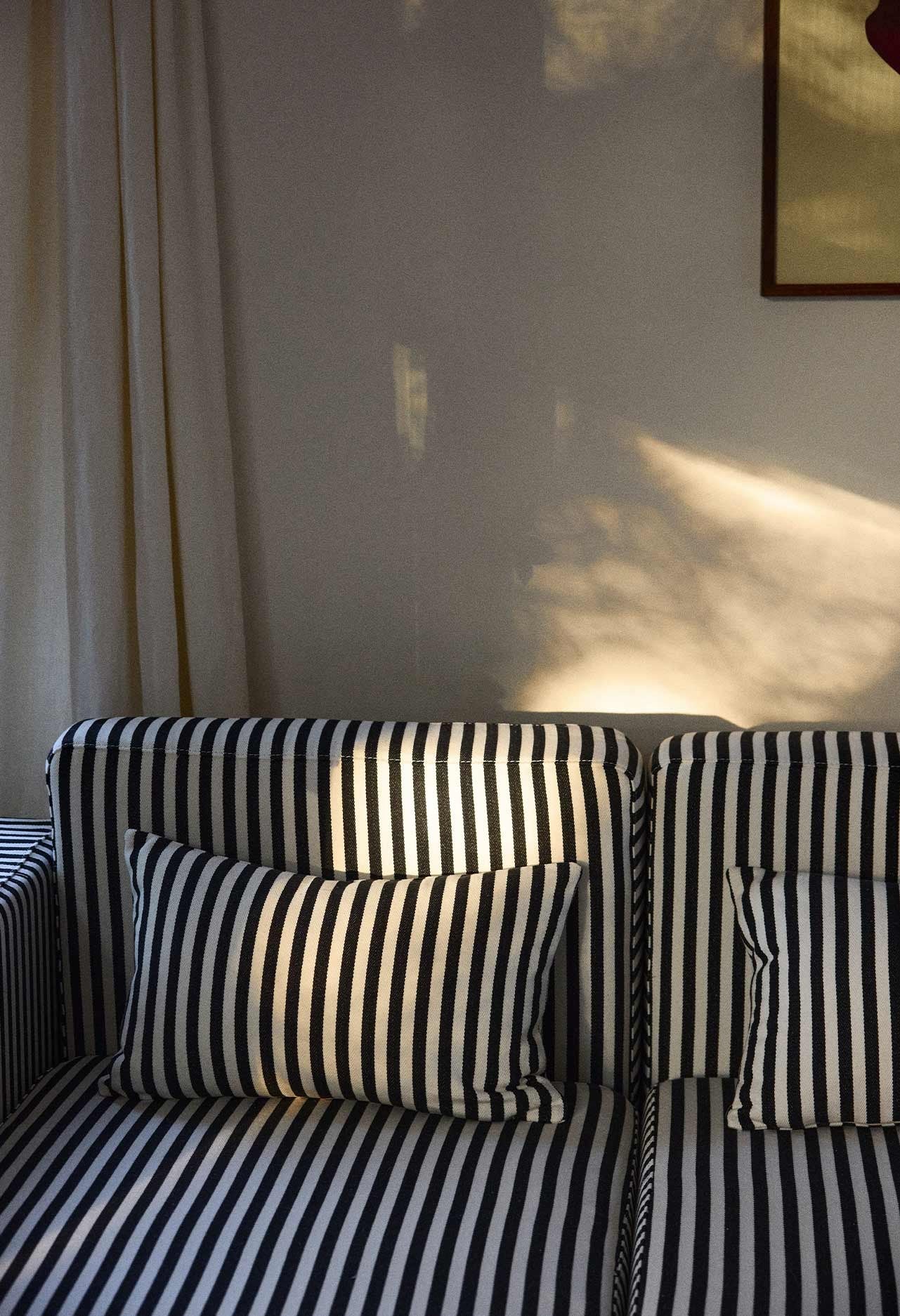 Housse de Coussin Taormina Rayures Noires 30 x 50