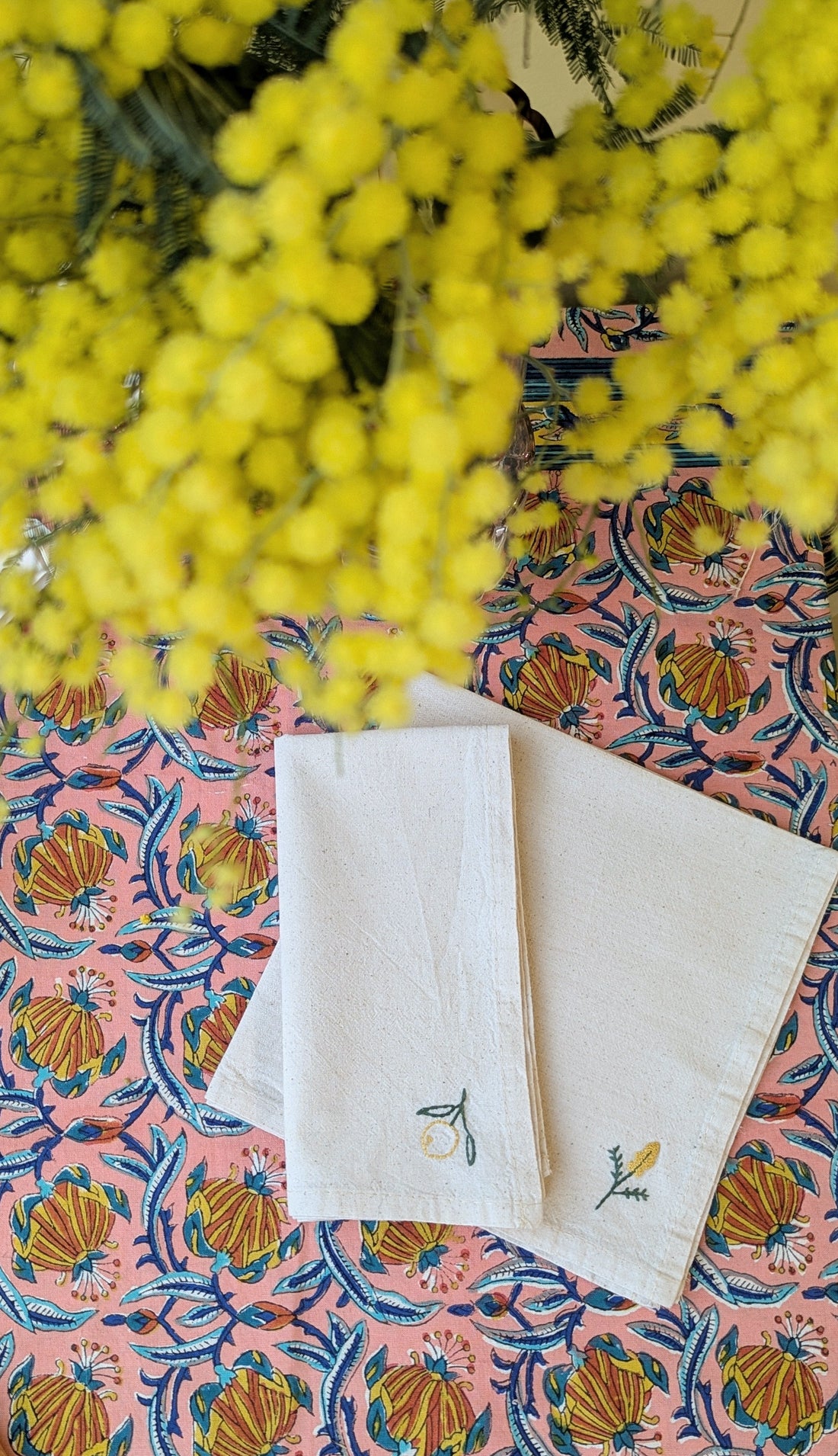 Serviette de Table - Brodée à la Main - Citron