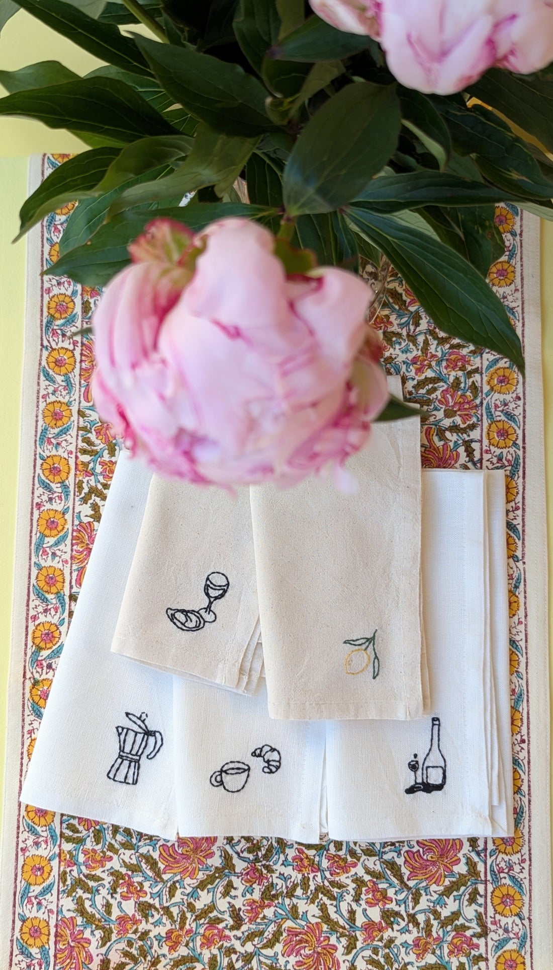 Serviette de Table - Brodée à la Main - Huitre et Verre de Vin