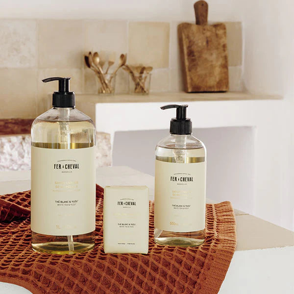 Savon Doux Parfumé – Thé Blanc et Yuzu – 125G