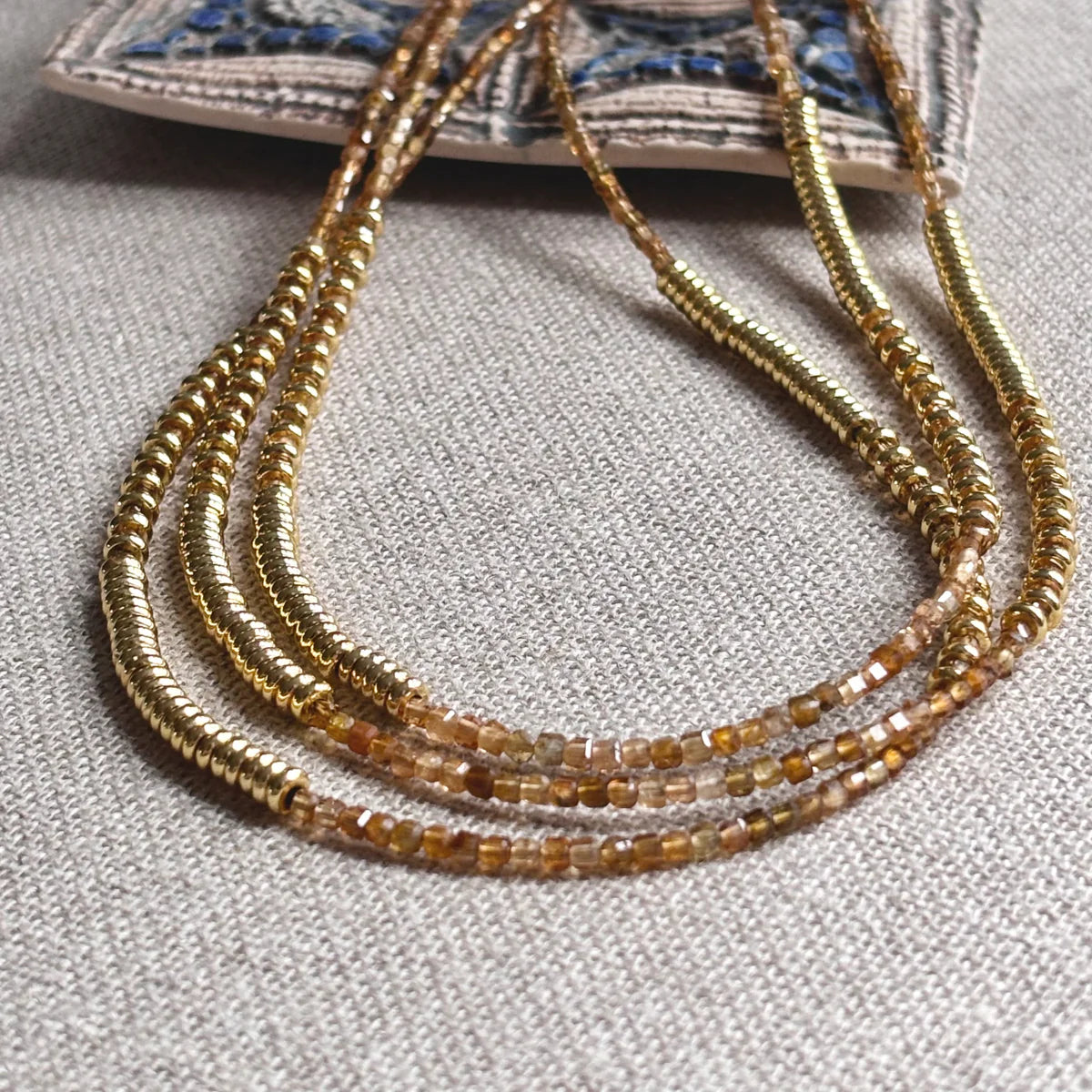 Collier Nairobi - Fin Tourmaline Ocre