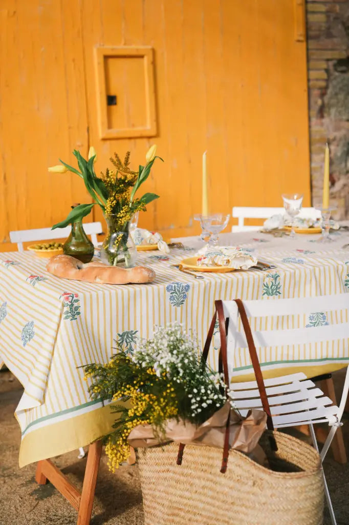 Nappe Rose Yellow - 170x250