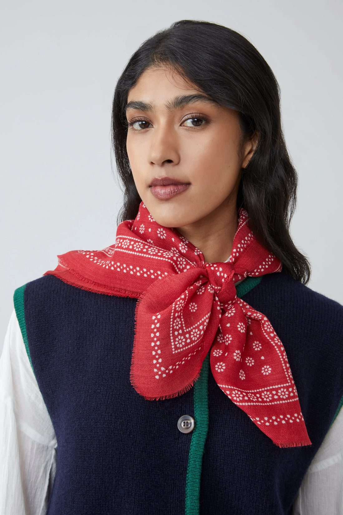 Foulard en Laine Olaf N°676 Carmin