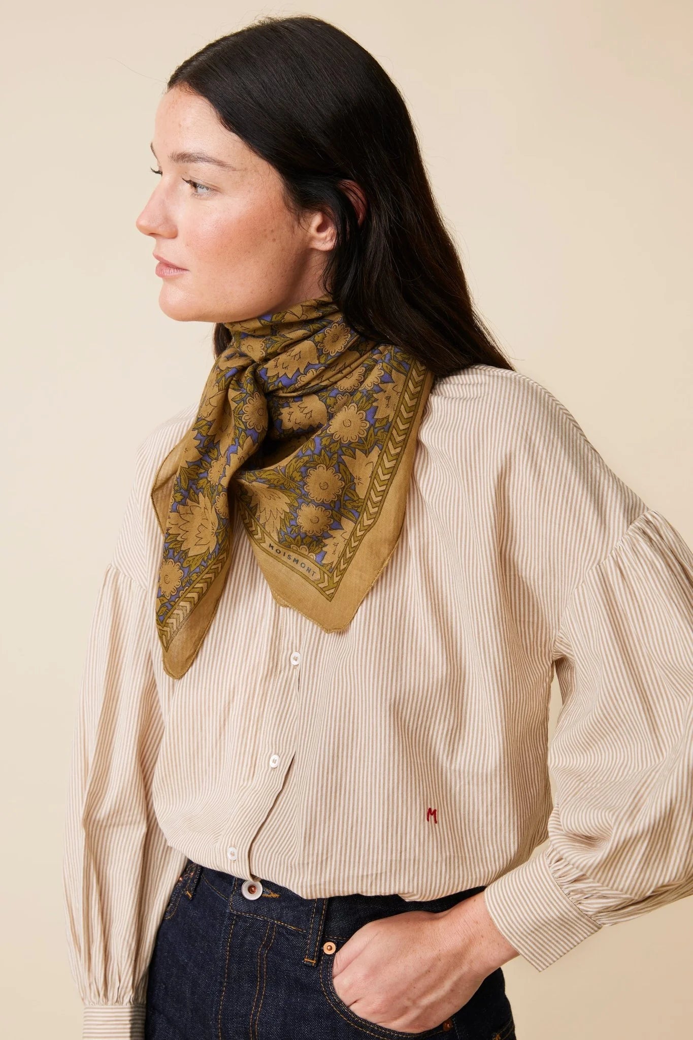 Foulard en Laine N°680 Khaki