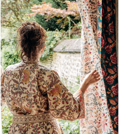 Kimono Matelassé Archana Coral
