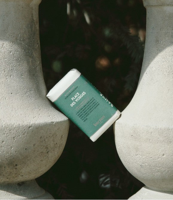 Savon Parfumé - Place des Vosges