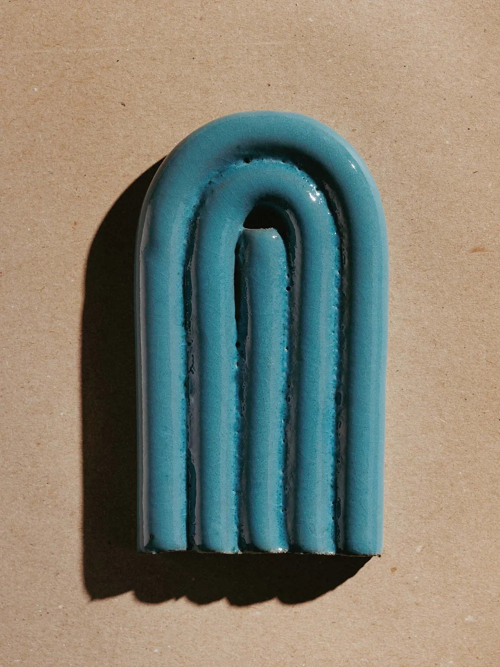 Porte Savon en Terre Noire Emaillée - Bleu Mer Été