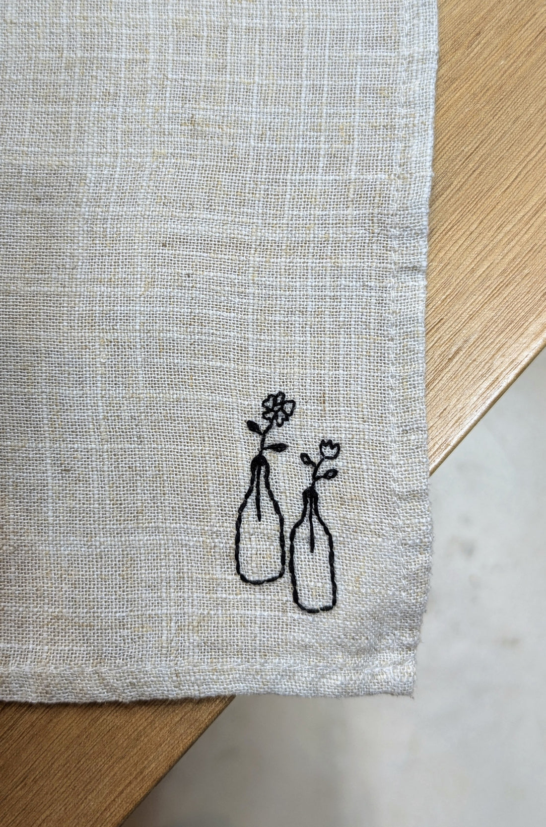 Serviette de Table - Brodée à la Main - Fleurs