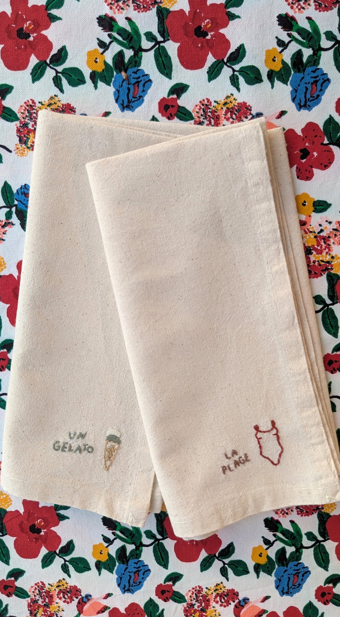 Serviette de Table - Brodée à la Main - La Plage