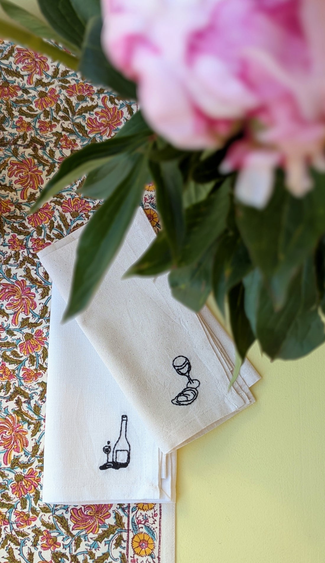 Serviette de Table - Brodée à la Main - Huitre et Verre de Vin