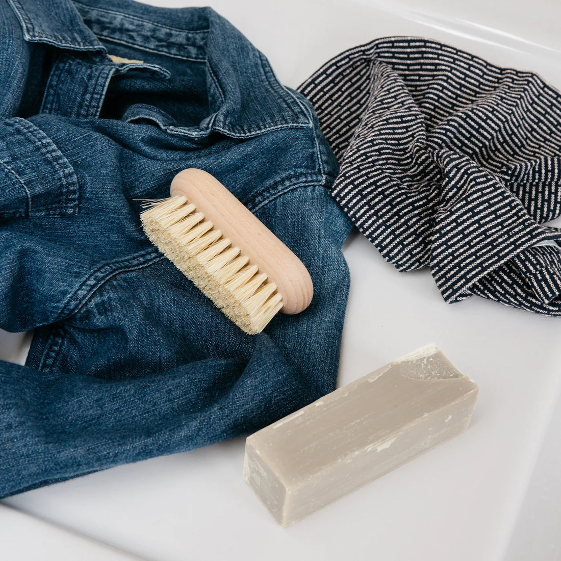 Stick Savon Détachant à la Terre de Sommières